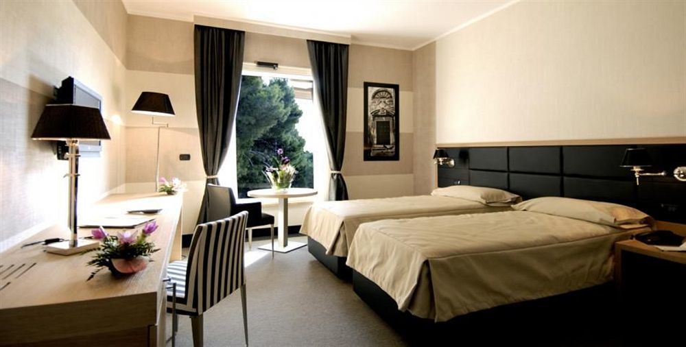 Hotel Pineta Wellness & Spa Ruvo di Puglia Eksteriør bilde